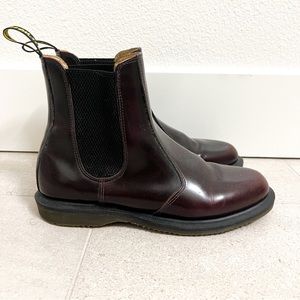 DR. MARTENS FLORA CHELSEA BOOTS BURGUNDY